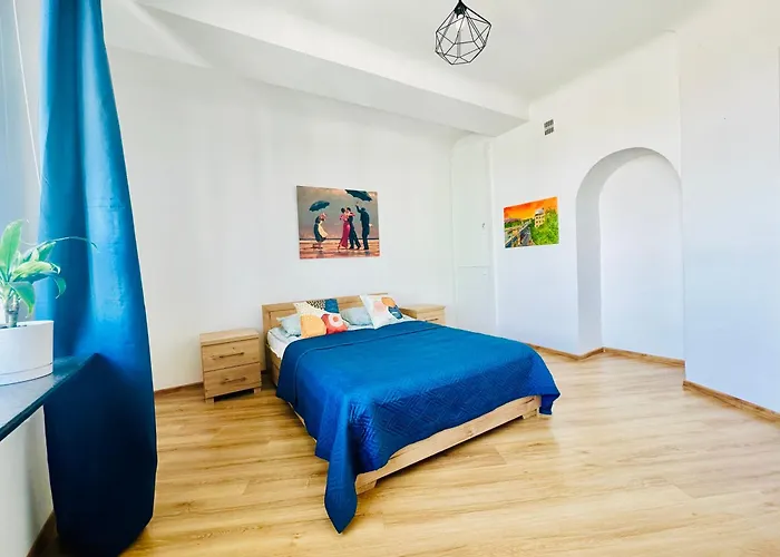 Westside Panorama Pgn Stadium