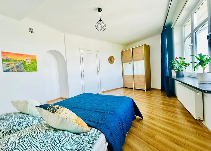 Westside Panorama Pgn Stadium